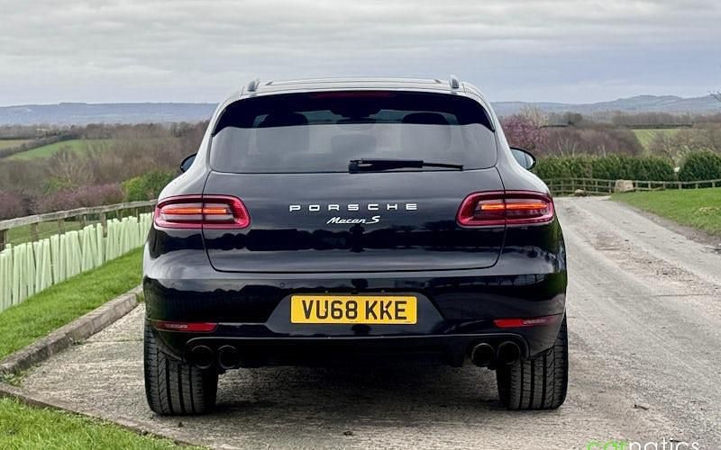 Used Porsche Macan S 345 HP (253 kW) 2017 SUV