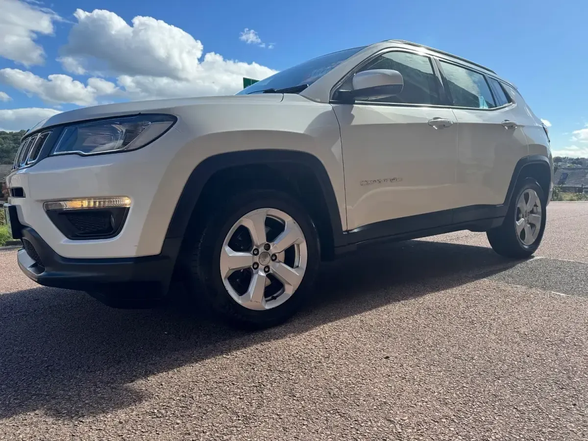 Used Jeep Compass Longitude 140 HP (102 kW) 2019 White SUV