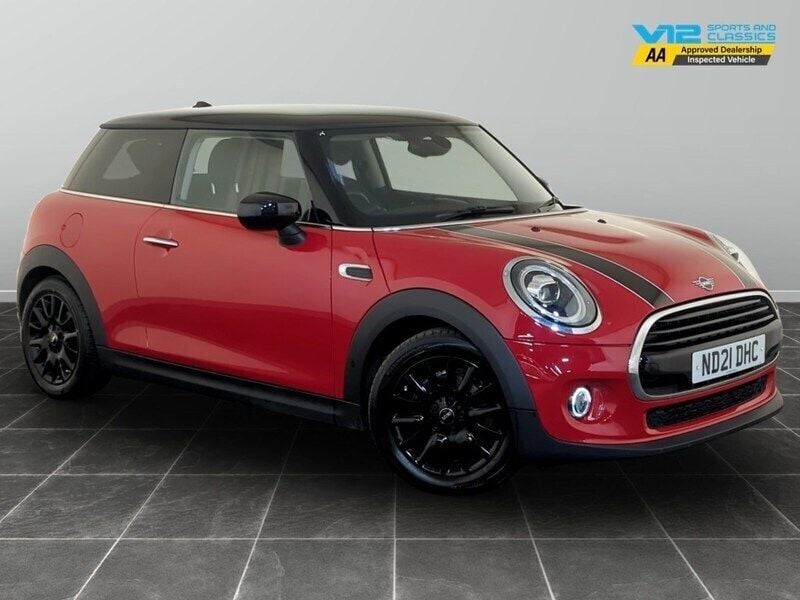 Red Used 2021 Mini Cooper Classic Hatchback | £10,995 (Good price) - Image 1/2