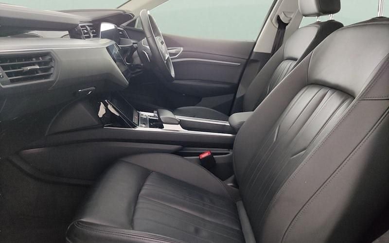 Used Audi e-tron Advanced 300 kW (408 HP) 2022 Grey SUV