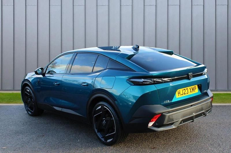 Used Peugeot 408 S 222 HP (163 kW) 2023 Blue Hatchback