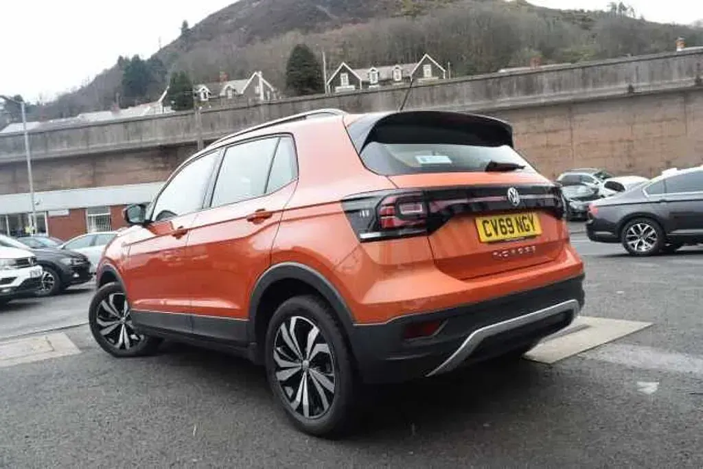 Used VW T-Cross 115 HP (84 kW) 2019 SUV
