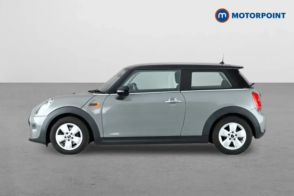 Used Mini Cooper Hatch 136 HP (100 kW) 2017 Grey Hatchback