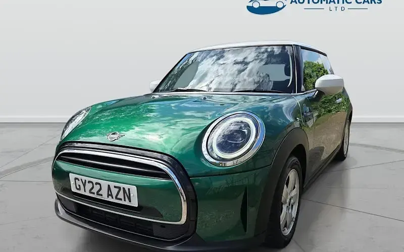 Used Mini Cooper Classic 136 HP (100 kW) 2022 Green Hatchback
