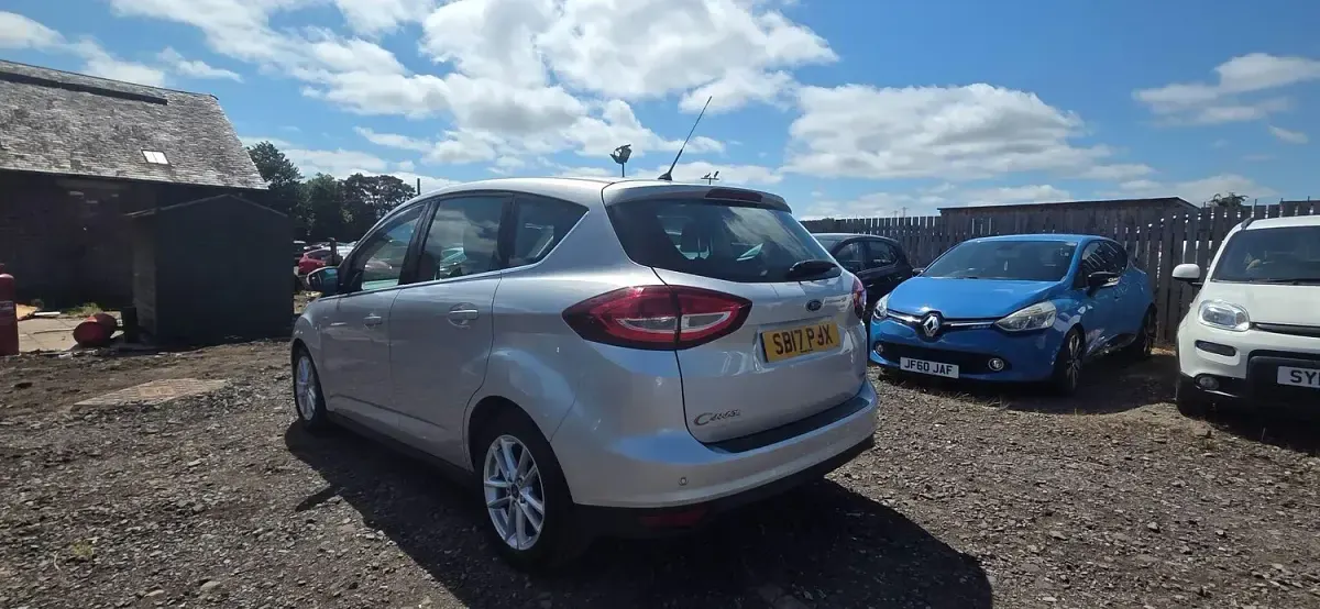 Used Ford C-MAX Zetec 125 HP (91 kW) 2017 Silver MPV