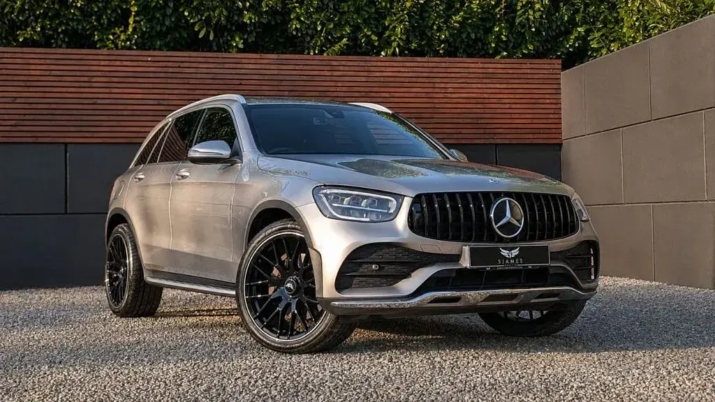Used Mercedes GLC300 AMG Line Premium 2020 Silver SUV