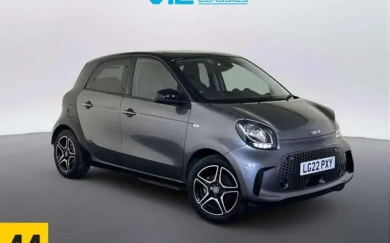 Used Smart ForFour Electric Drive Premium 60 kW (82 HP) 2022 Hatchback