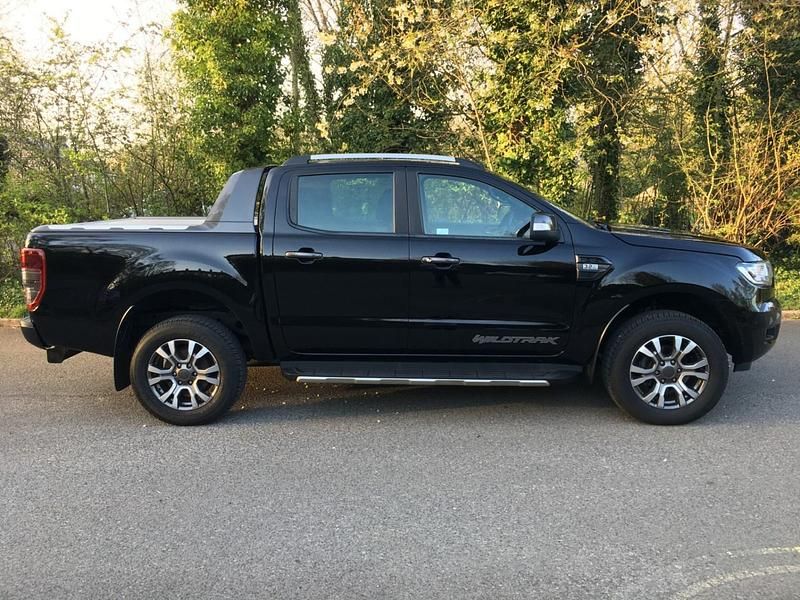 Used Ford Ranger Wildtrack 200 HP (147 kW) 2018 Black Pickup