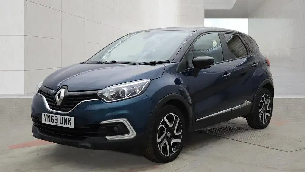 Used Renault Captur Iconic 2020 Blue/black SUV