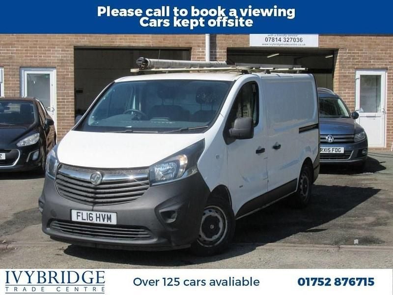 White Used 2016 Vauxhall Vivaro S Van | £5,875 (Fair price) - Image 1/2
