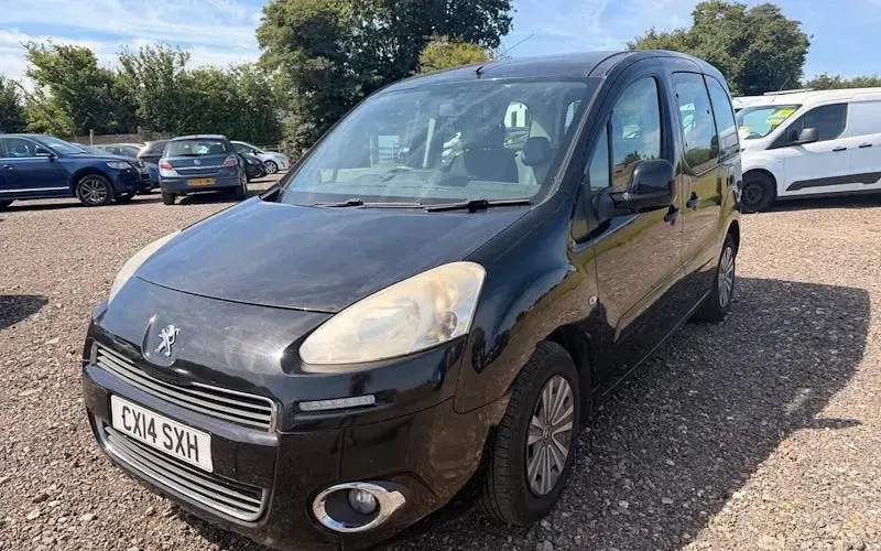 Used Peugeot TePee S 92 HP (67 kW) 2014 Estate