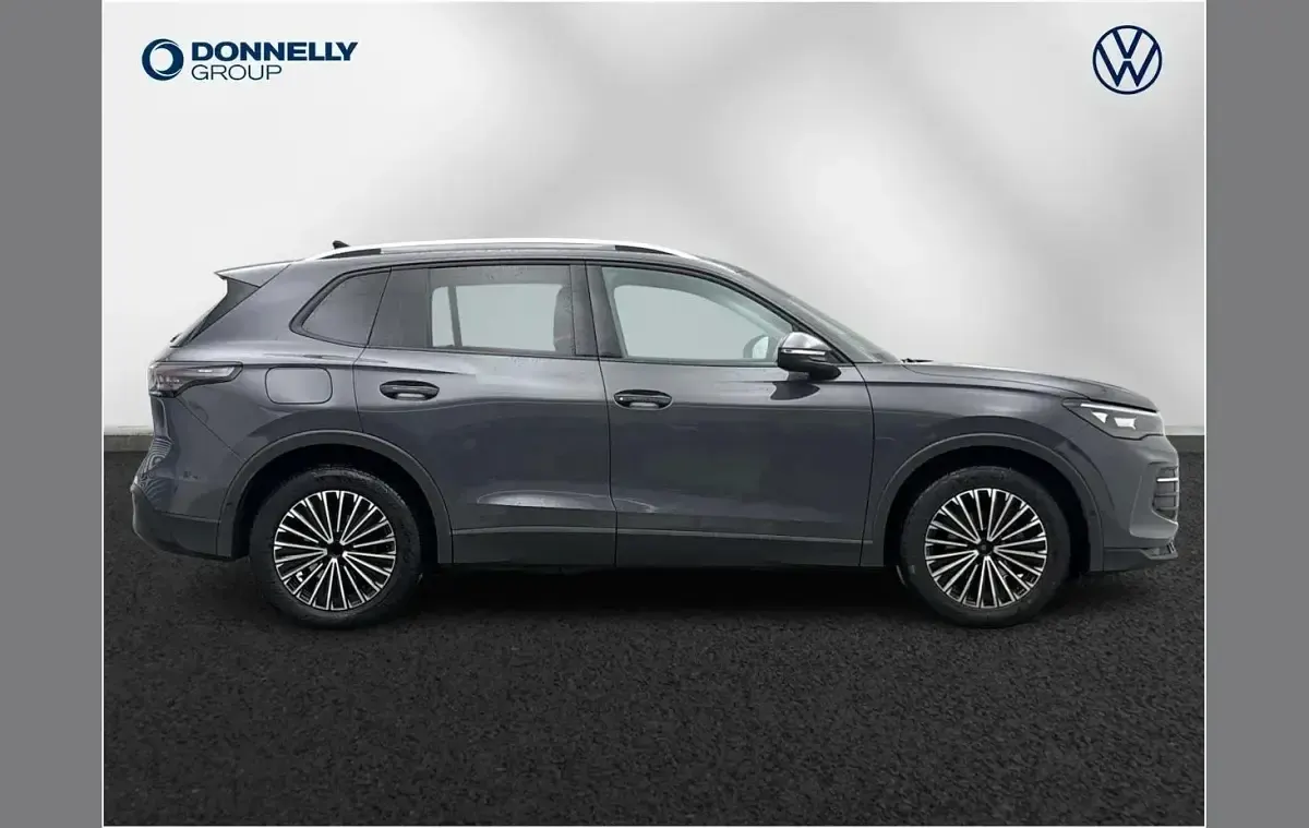Used VW Tiguan Match 147 HP (108 kW) 2024 Grey SUV