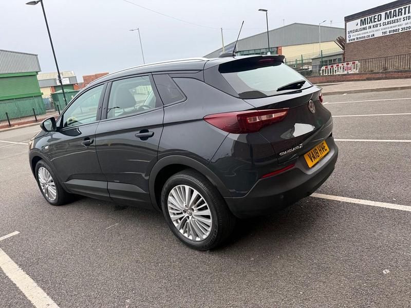 Used Vauxhall Grandland X 2018 Grey SUV