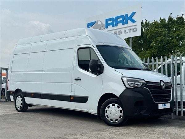 White Used 2022 Renault Master Business Van | £17,988 (Good price) - Image 1/1