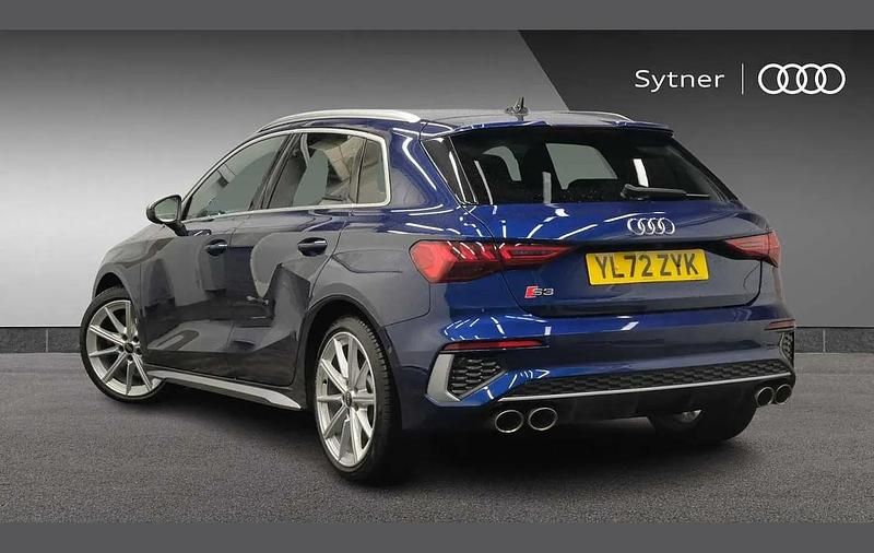 Used Audi S3 Sportback Comfort 310 HP (228 kW) 2022 Blue Hatchback