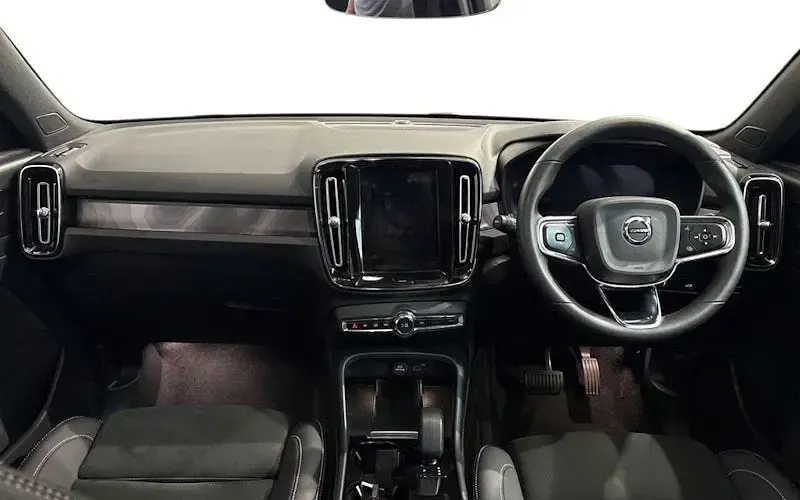 Used Volvo C40 Pro 300 kW (408 HP) 2022 Blue SUV
