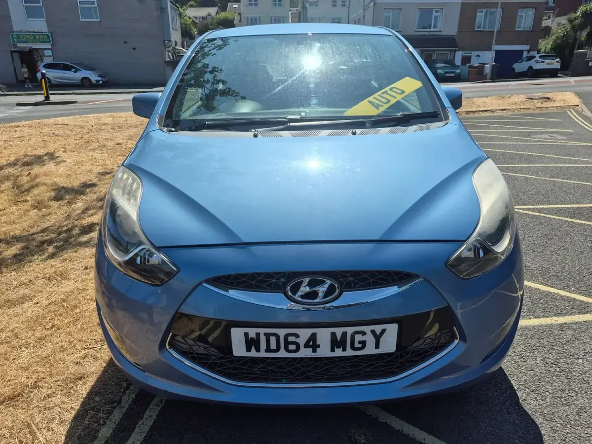 Used Hyundai ix20 Active 125 HP (91 kW) 2015 Blue Hatchback