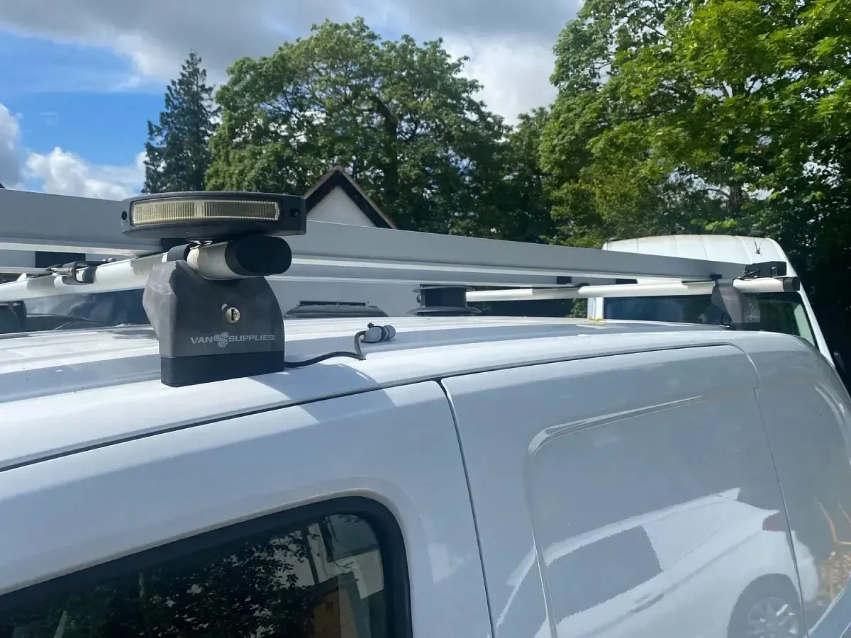 Used Vauxhall Combo Edition 100 HP (73 kW) 2019 White MPV