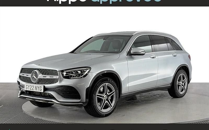 Used 2022 Mercedes GLC300 AMG line Estate | £27,620 (Good price) - Image 1/4