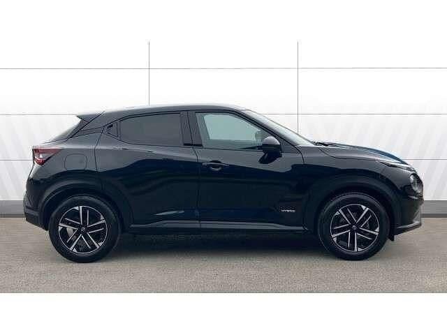 Used Nissan Juke N-Connecta 143 HP (105 kW) 2024 Black SUV