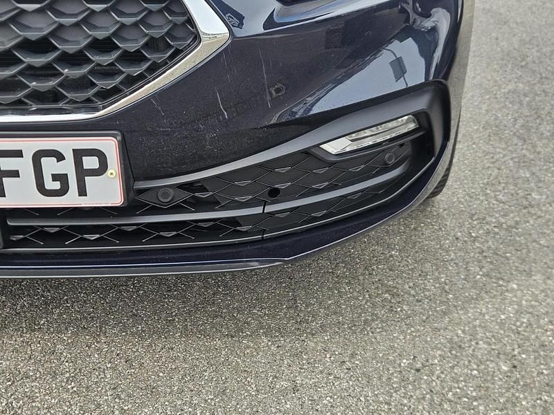 Used Seat Leon SE Dynamic 128 HP (94 kW) 2022 Blue Estate
