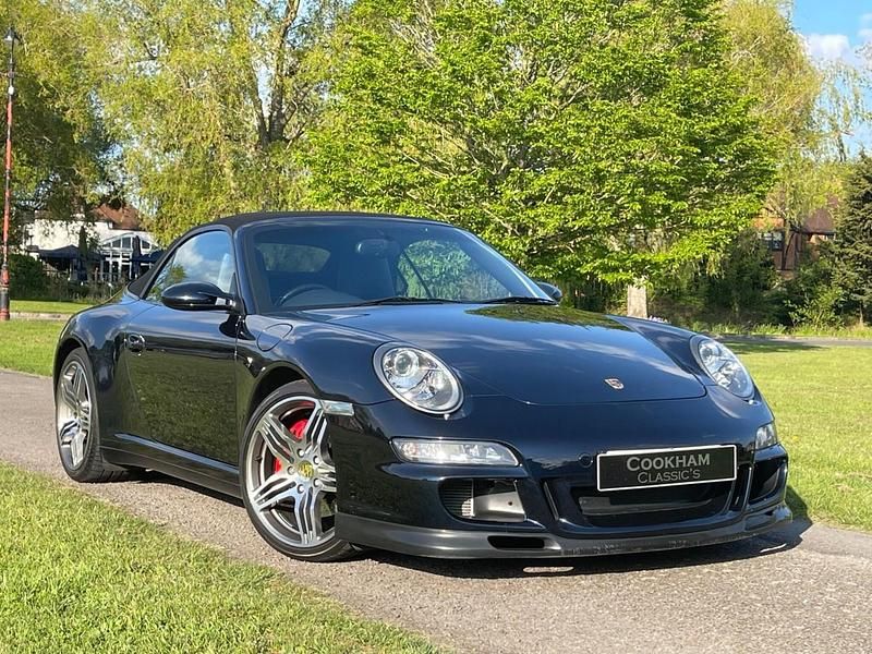 Begagnad Porsche 911 355 HK (261 kW) 2007 Blå Cab