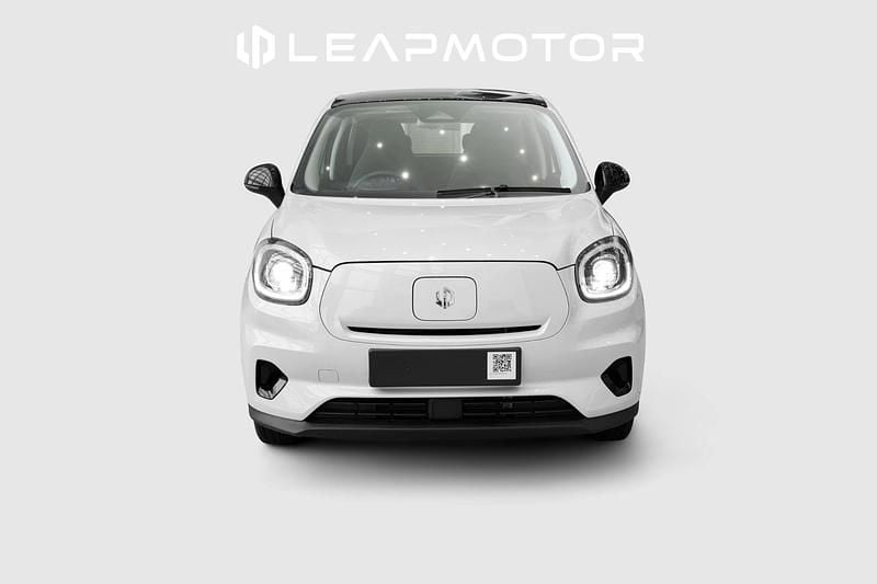 New Leapmotor T03 69 kW (95 HP) 2026 Light white Hatchback