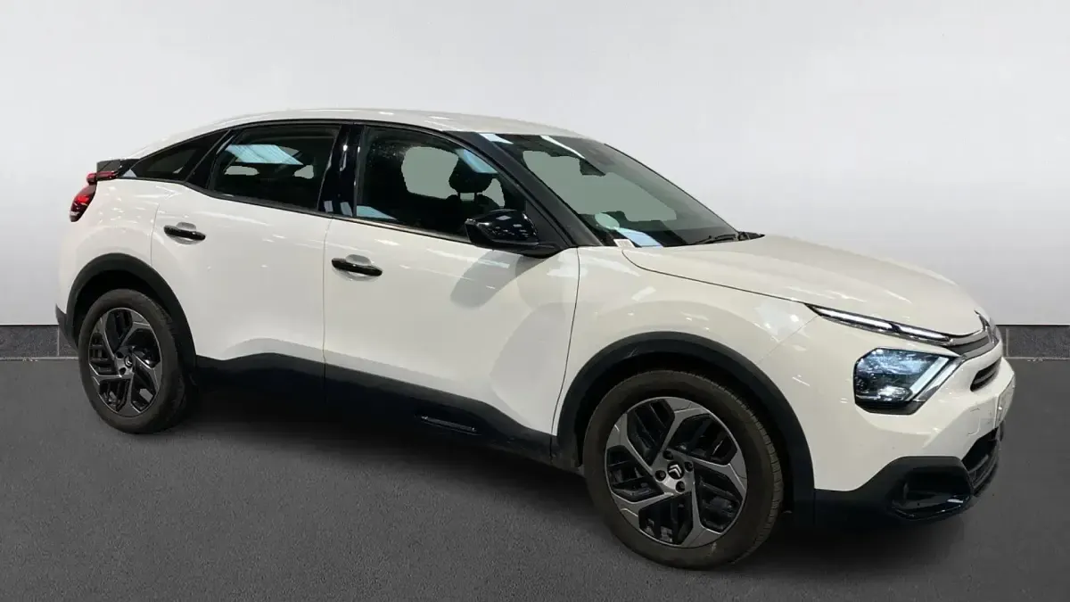 Usado Citroën C4 PureTech 101 HP (74 kW) 2023 Branco SUV