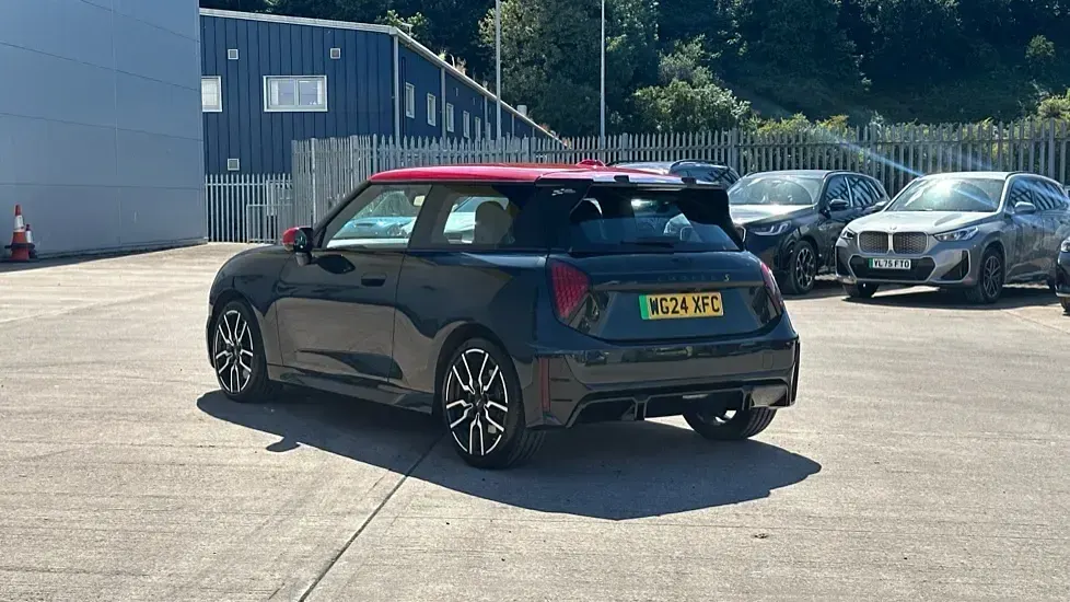 Used Mini Cooper SE Hatch 158 kW (215 HP) 2024 Grey Hatchback