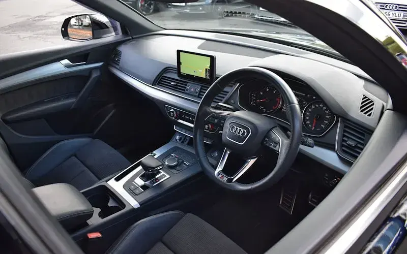 Used Audi Q5 S-Line 190 HP (139 kW) 2020 SUV