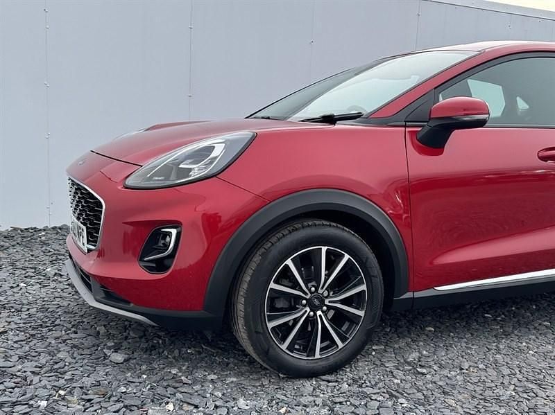 Used Ford Puma Titanium 125 HP (91 kW) 2023 Red SUV