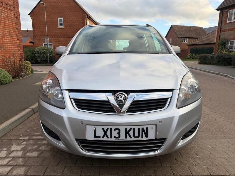 Used Vauxhall Zafira 2013 Silver MPV