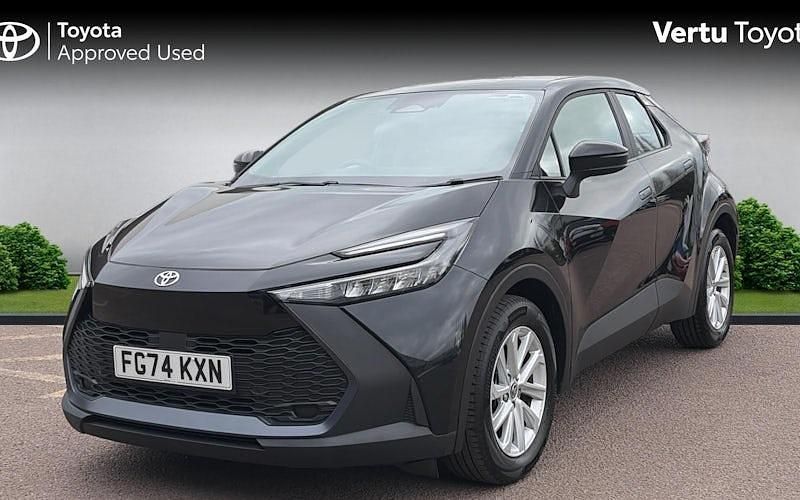 Usado Toyota C-HR 140 HP (102 kW) 2026 SUV