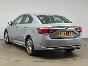 Used Toyota Avensis Business Edition 112 HP (82 kW) 2018 Grey Sedan
