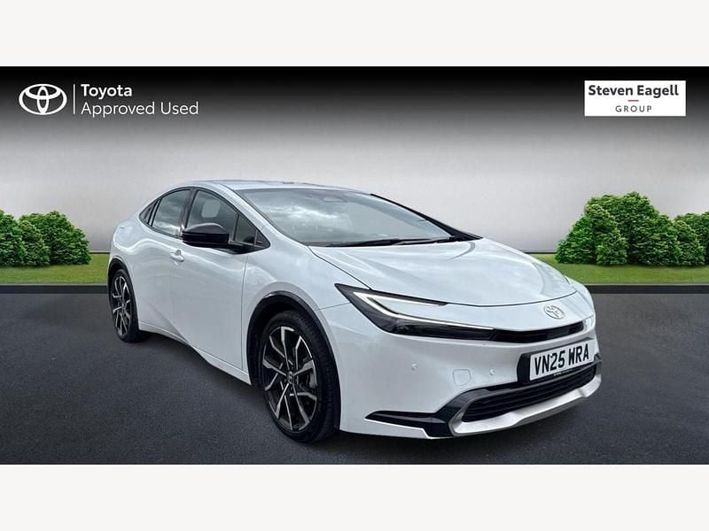 White Used 2025 Toyota Prius Hatchback | £33,999 - Image 1/3