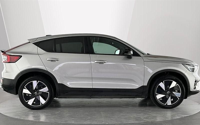 Used Volvo EC40 Plus 300 kW (408 HP) 2023 SUV