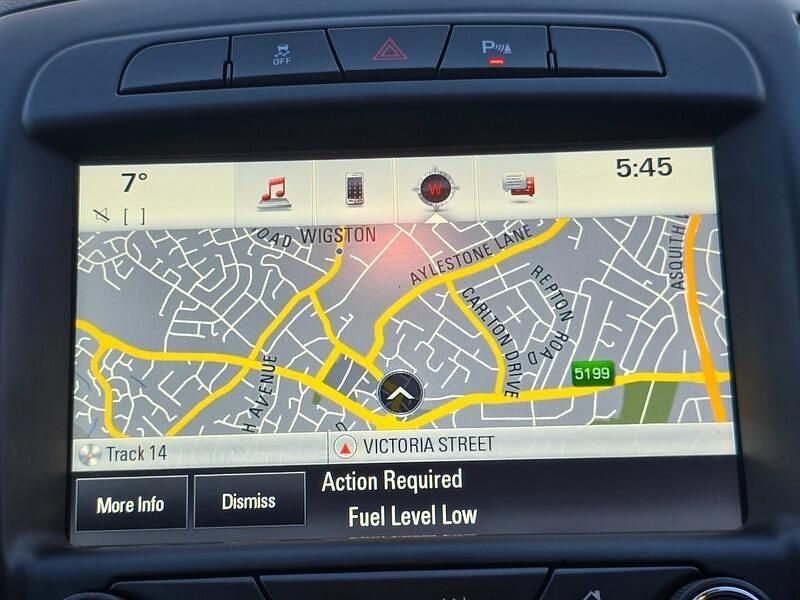 Used Vauxhall Insignia Elite 136 HP (100 kW) 2015 Grey Hatchback