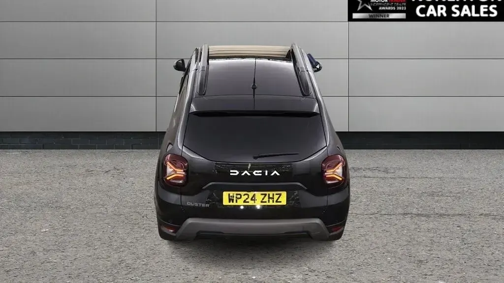 Usado Dacia Duster Journey 130 CV (95 kW) 2024 Negro SUV