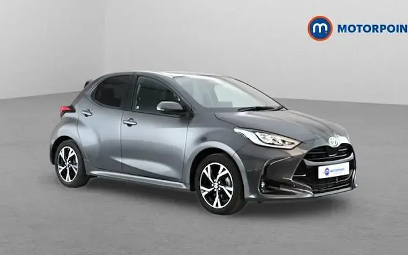 Second-hand Toyota Yaris Hybrid Design 116 CP (85 kW) 2026 Hatchback
