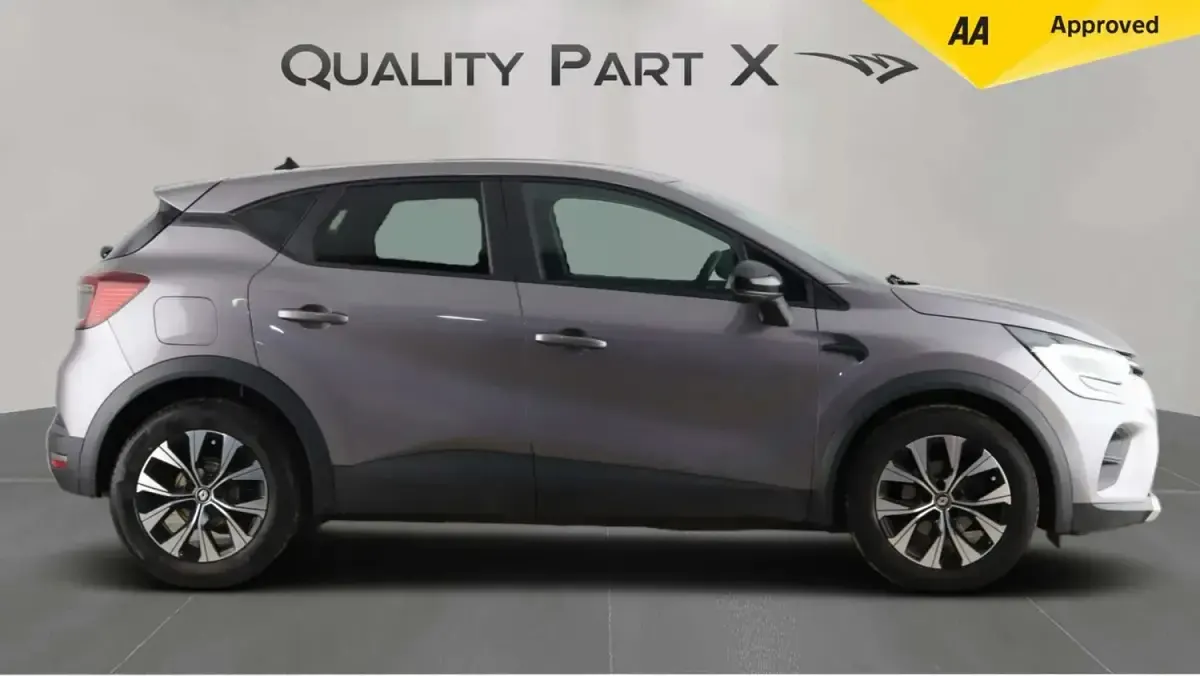 Used Renault Captur Evolution 90 HP (66 kW) 2023 Grey SUV