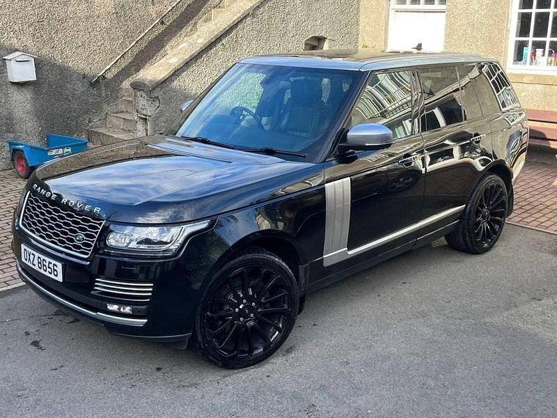 Black Used 2015 Land Rover Range Rover Vogue SE SUV | £24,990 - Image 1/4