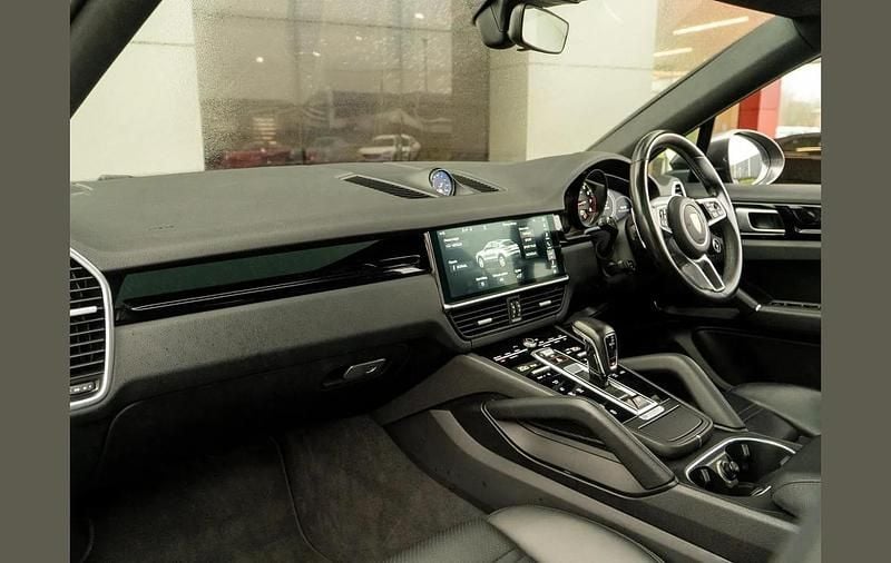 Used Porsche Cayenne S 434 HP (319 kW) 2019 Grey SUV