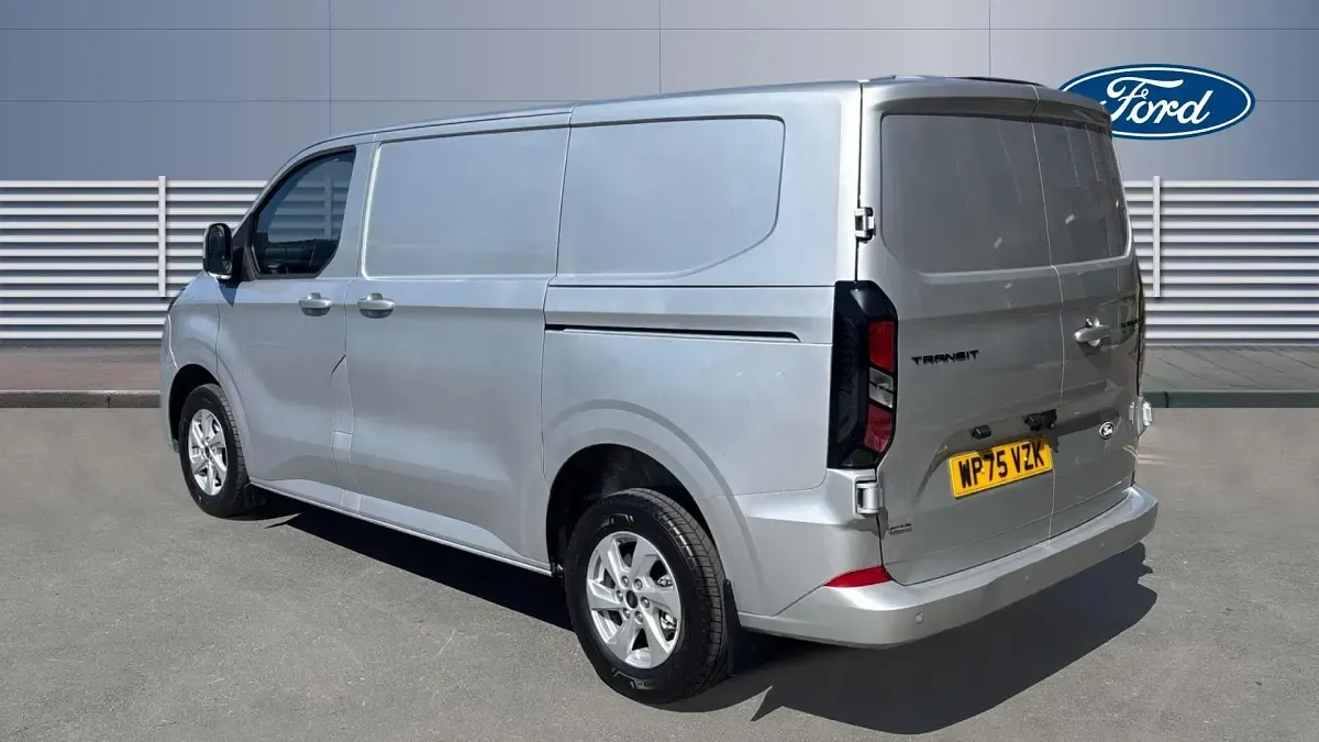 Usado Ford Transit Custom Limited 232 HP (170 kW) 2025 Van