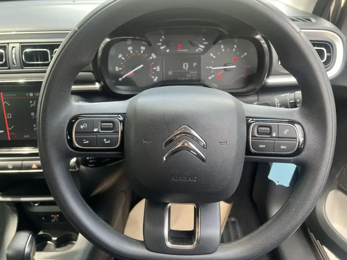 Used Citroën C3 PureTech 108 HP (79 kW) 2023 Grey Hatchback