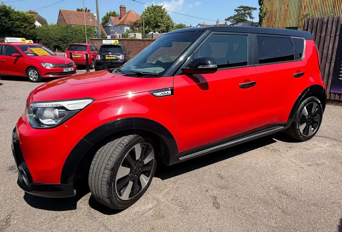 Used Kia Soul 2015 Red SUV