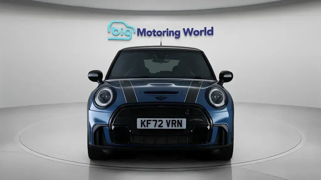 Usado Mini Cooper S Hatch 178 CV (130 kW) 2023 Azul Utilitario