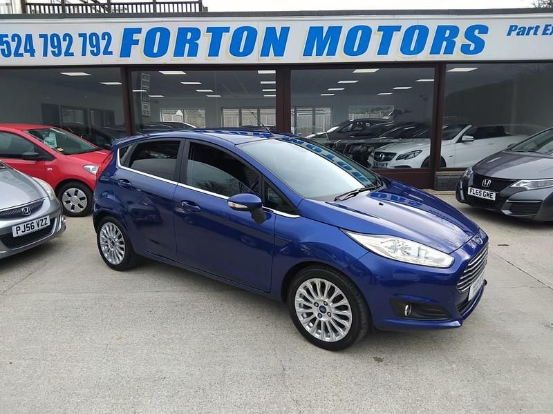 Blue Used 2014 Ford Fiesta Zetec Hatchback | £4,795 (Fair price) - Image 1/4