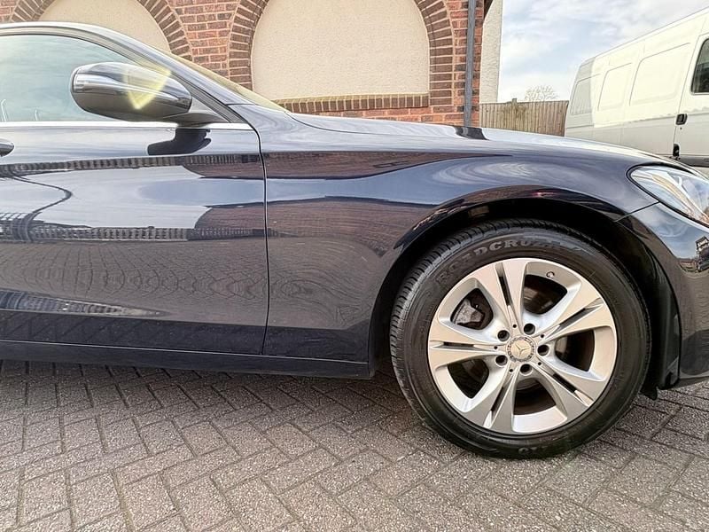 Used Mercedes C200 SE 181 HP (133 kW) 2015 Blue Sedan