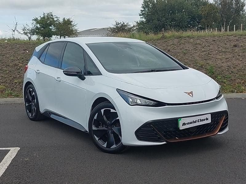 White Used 2022 Cupra Born Hatchback | £17,998 (Fair price) - Image 1/4