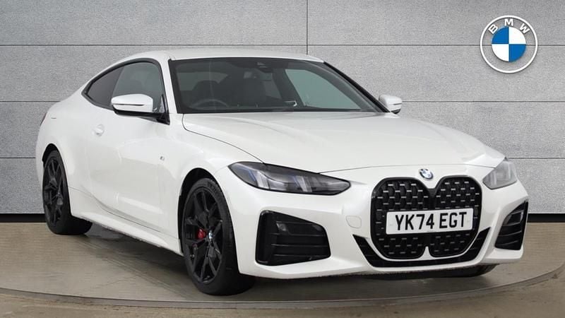 White Used 2025 BMW 420 M Sport Coupe | £37,499 (Good price) - Image 1/4